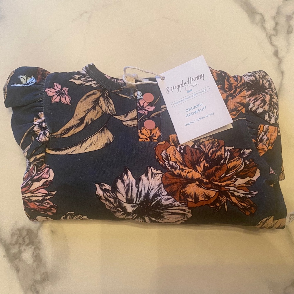 NWT Snuggle Hunny Belle Growsuit